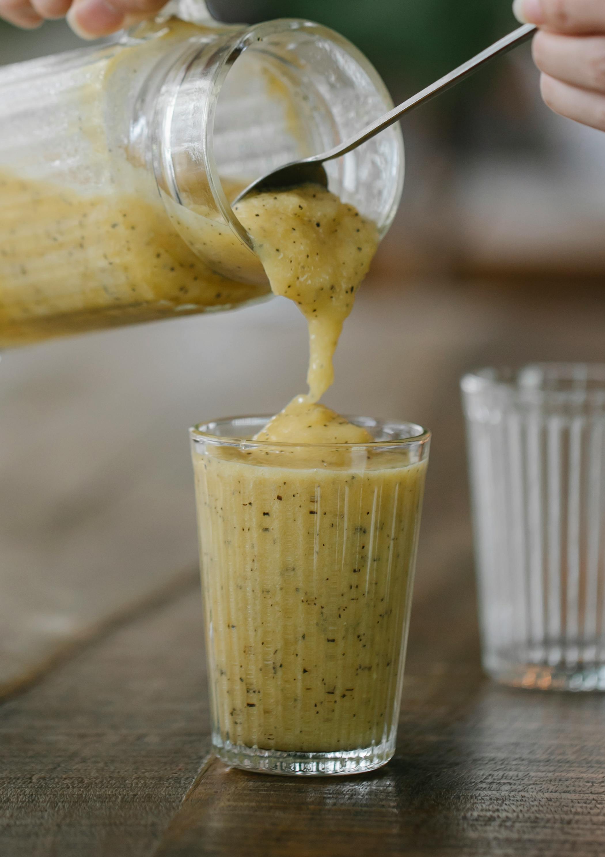 Proteinové smoothie s banánem a chia semínky